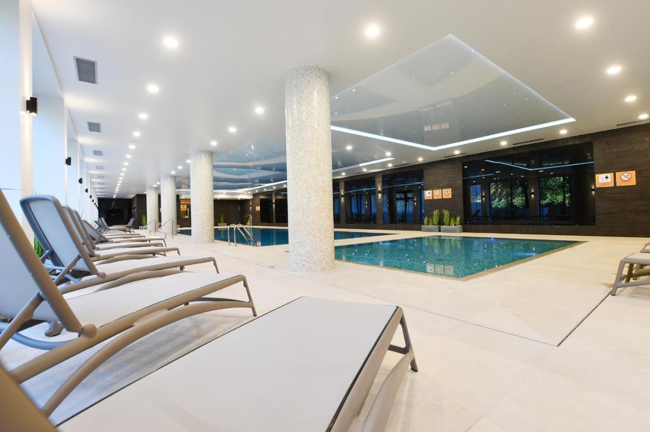 Apartment Nadmorskie Tarasy Baseny,sauny,garaz Port -navigator