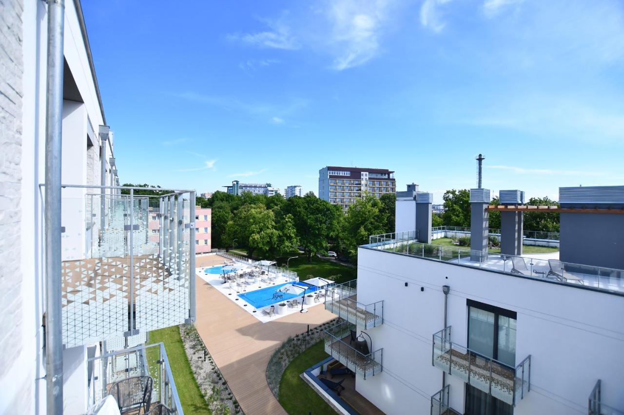 Apartment Nadmorskie Tarasy Baseny,sauny,garaz Port -navigator Kolberg